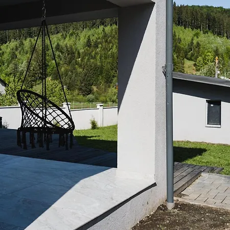 Chalet Noir